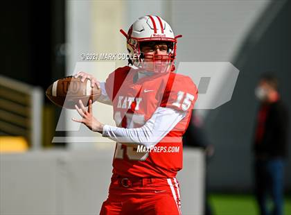 Thumbnail 3 in Katy vs. Hays (UIL 6A DII Regional Final) photogallery.