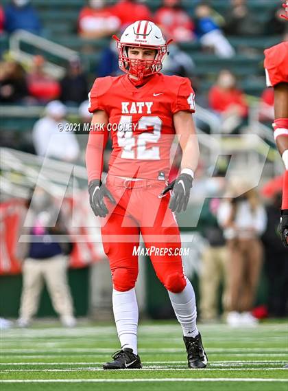 Thumbnail 1 in Katy vs. Hays (UIL 6A DII Regional Final) photogallery.