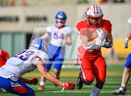 Thumbnail 3 in Katy vs. Hays (UIL 6A DII Regional Final) photogallery.