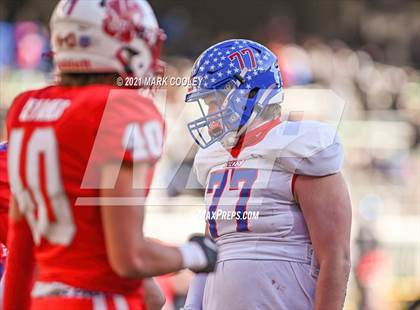 Thumbnail 1 in Katy vs. Hays (UIL 6A DII Regional Final) photogallery.