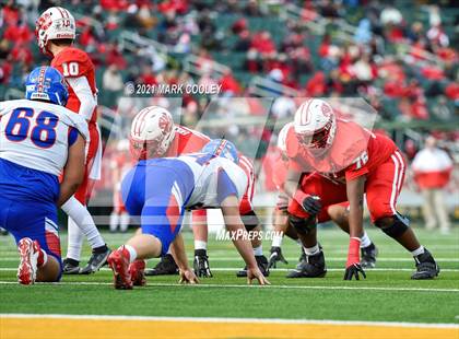 Thumbnail 1 in Katy vs. Hays (UIL 6A DII Regional Final) photogallery.