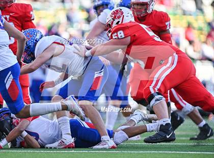 Thumbnail 2 in Katy vs. Hays (UIL 6A DII Regional Final) photogallery.
