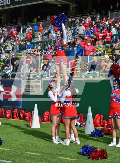 Thumbnail 2 in Katy vs. Hays (UIL 6A DII Regional Final) photogallery.