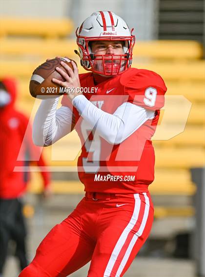 Thumbnail 3 in Katy vs. Hays (UIL 6A DII Regional Final) photogallery.