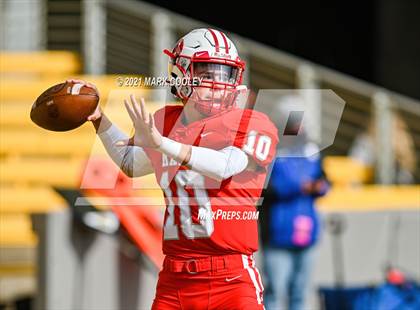 Thumbnail 2 in Katy vs. Hays (UIL 6A DII Regional Final) photogallery.