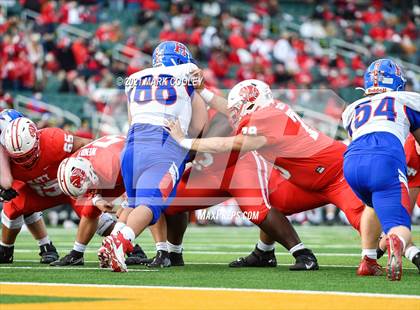 Thumbnail 2 in Katy vs. Hays (UIL 6A DII Regional Final) photogallery.