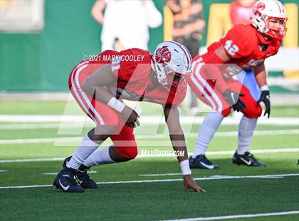 Thumbnail 2 in Katy vs. Hays (UIL 6A DII Regional Final) photogallery.