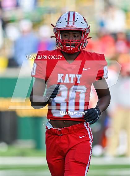 Thumbnail 1 in Katy vs. Hays (UIL 6A DII Regional Final) photogallery.