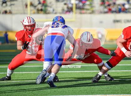 Thumbnail 2 in Katy vs. Hays (UIL 6A DII Regional Final) photogallery.
