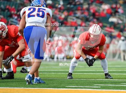 Thumbnail 2 in Katy vs. Hays (UIL 6A DII Regional Final) photogallery.