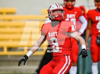 Thumbnail 1 in Katy vs. Hays (UIL 6A DII Regional Final) photogallery.
