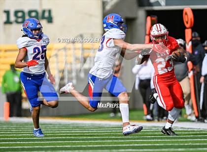 Thumbnail 2 in Katy vs. Hays (UIL 6A DII Regional Final) photogallery.
