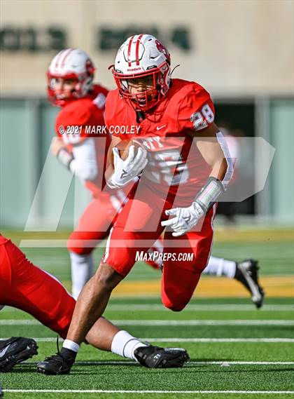 Thumbnail 1 in Katy vs. Hays (UIL 6A DII Regional Final) photogallery.