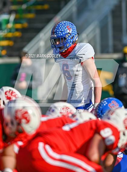 Thumbnail 2 in Katy vs. Hays (UIL 6A DII Regional Final) photogallery.