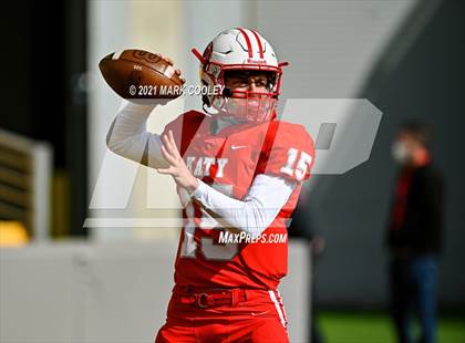 Thumbnail 1 in Katy vs. Hays (UIL 6A DII Regional Final) photogallery.