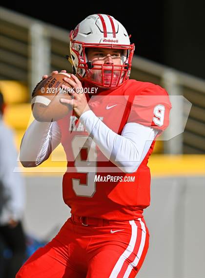 Thumbnail 2 in Katy vs. Hays (UIL 6A DII Regional Final) photogallery.