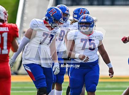 Thumbnail 2 in Katy vs. Hays (UIL 6A DII Regional Final) photogallery.