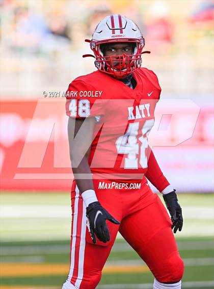 Thumbnail 2 in Katy vs. Hays (UIL 6A DII Regional Final) photogallery.