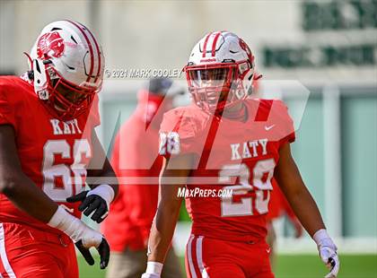 Thumbnail 1 in Katy vs. Hays (UIL 6A DII Regional Final) photogallery.