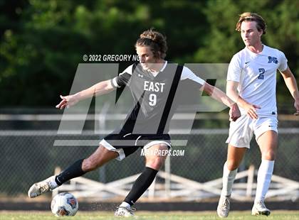 Thumbnail 2 in Panther Creek @ East Chapel Hill photogallery.