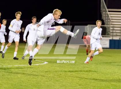 Thumbnail 3 in Golden vs. Steamboat Springs (CHSAA 4A Round 1 Playoff) photogallery.