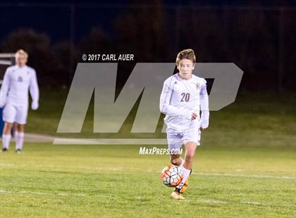 Thumbnail 2 in Golden vs. Steamboat Springs (CHSAA 4A Round 1 Playoff) photogallery.