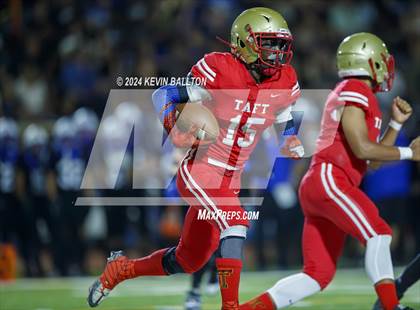 Thumbnail 3 in Taft @ El Camino Real photogallery.
