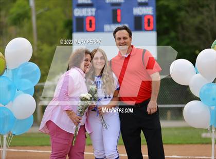 Thumbnail 2 in Quaker Valley @ Ellwood City photogallery.