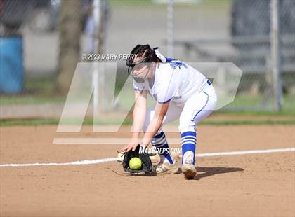 Thumbnail 2 in Quaker Valley @ Ellwood City photogallery.