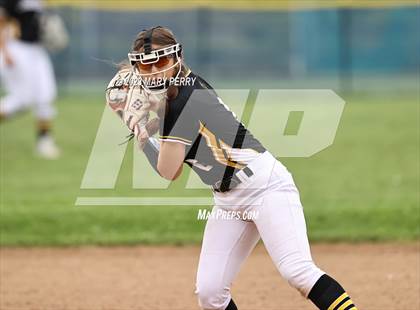 Thumbnail 1 in Quaker Valley @ Ellwood City photogallery.