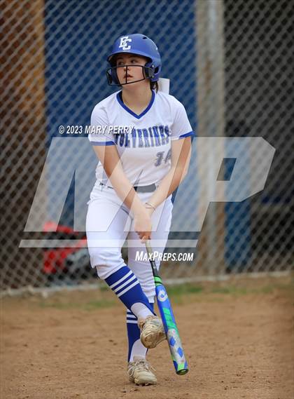 Thumbnail 1 in Quaker Valley @ Ellwood City photogallery.
