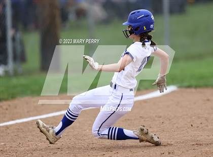 Thumbnail 2 in Quaker Valley @ Ellwood City photogallery.