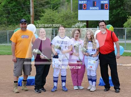 Thumbnail 2 in Quaker Valley @ Ellwood City photogallery.