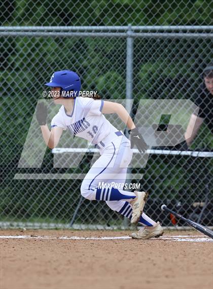 Thumbnail 1 in Quaker Valley @ Ellwood City photogallery.