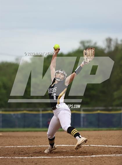 Thumbnail 2 in Quaker Valley @ Ellwood City photogallery.