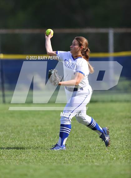 Thumbnail 2 in Quaker Valley @ Ellwood City photogallery.
