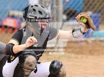 Thumbnail 3 in Quaker Valley @ Ellwood City photogallery.
