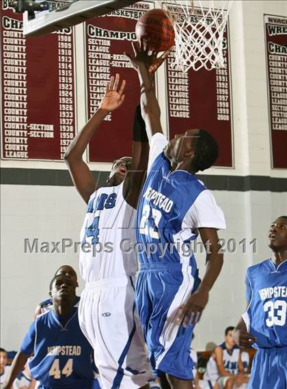 Thumbnail 1 in Hempstead vs. Port Chester photogallery.
