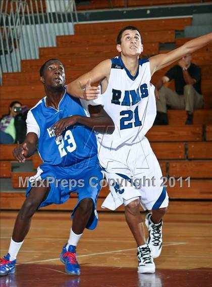 Thumbnail 3 in Hempstead vs. Port Chester photogallery.