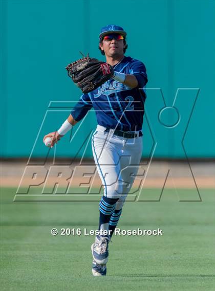 Thumbnail 2 in Johnson vs Alexander (UIL 6A Regional Semifinal) photogallery.