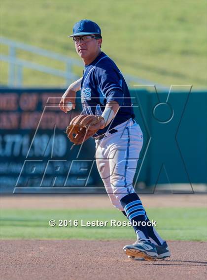 Thumbnail 1 in Johnson vs Alexander (UIL 6A Regional Semifinal) photogallery.