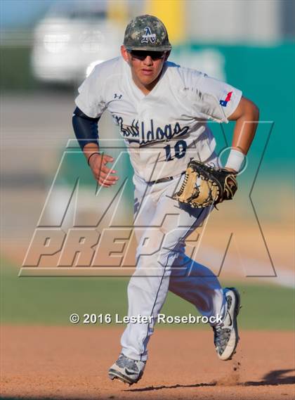 Thumbnail 2 in Johnson vs Alexander (UIL 6A Regional Semifinal) photogallery.