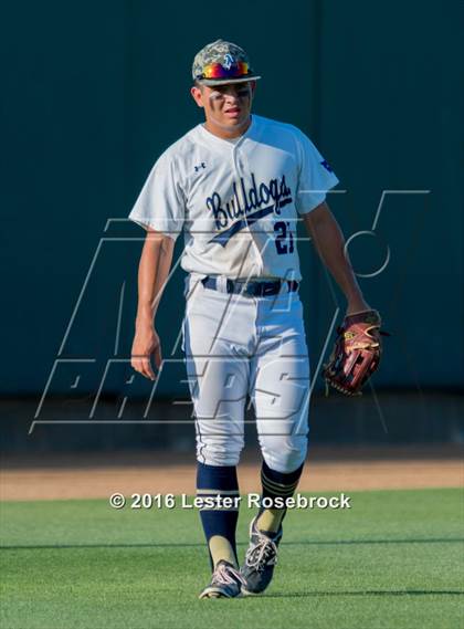 Thumbnail 1 in Johnson vs Alexander (UIL 6A Regional Semifinal) photogallery.