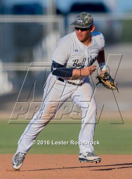 Thumbnail 2 in Johnson vs Alexander (UIL 6A Regional Semifinal) photogallery.