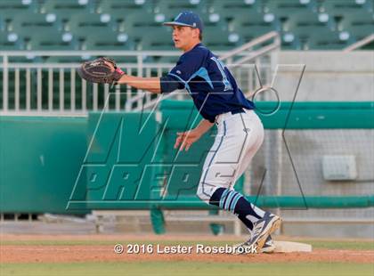 Thumbnail 2 in Johnson vs Alexander (UIL 6A Regional Semifinal) photogallery.