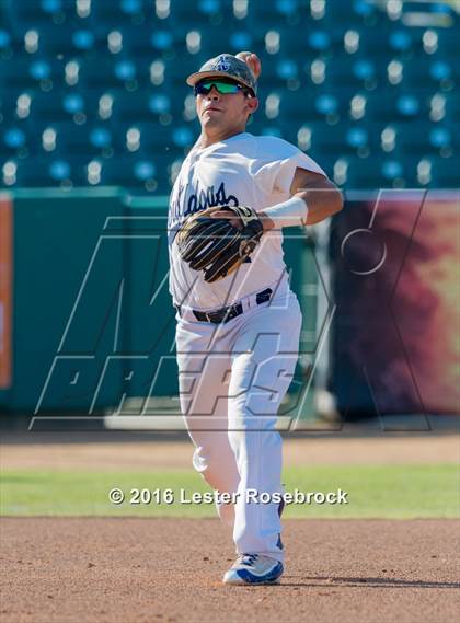 Thumbnail 2 in Johnson vs Alexander (UIL 6A Regional Semifinal) photogallery.