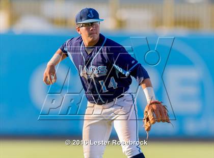 Thumbnail 1 in Johnson vs Alexander (UIL 6A Regional Semifinal) photogallery.
