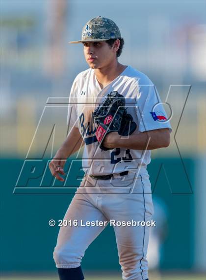 Thumbnail 3 in Johnson vs Alexander (UIL 6A Regional Semifinal) photogallery.