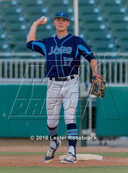 Thumbnail 2 in Johnson vs Alexander (UIL 6A Regional Semifinal) photogallery.
