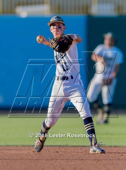 Thumbnail 1 in Johnson vs Alexander (UIL 6A Regional Semifinal) photogallery.